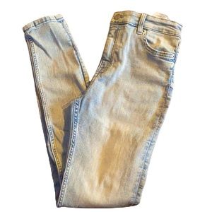 HM high waisted light denim skinny jeans 4